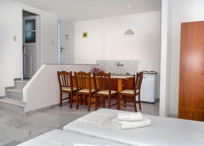 Apart-hotel Arkas Logaras